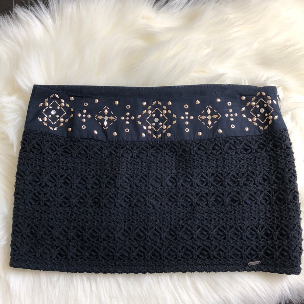 Hollister Mini Skirt!